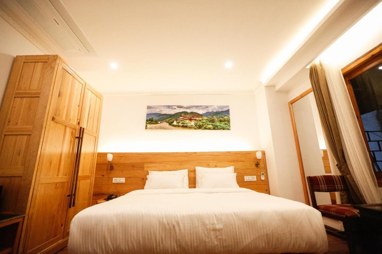 Phuntsho Khangsar Hotel 팀부 외부 사진
